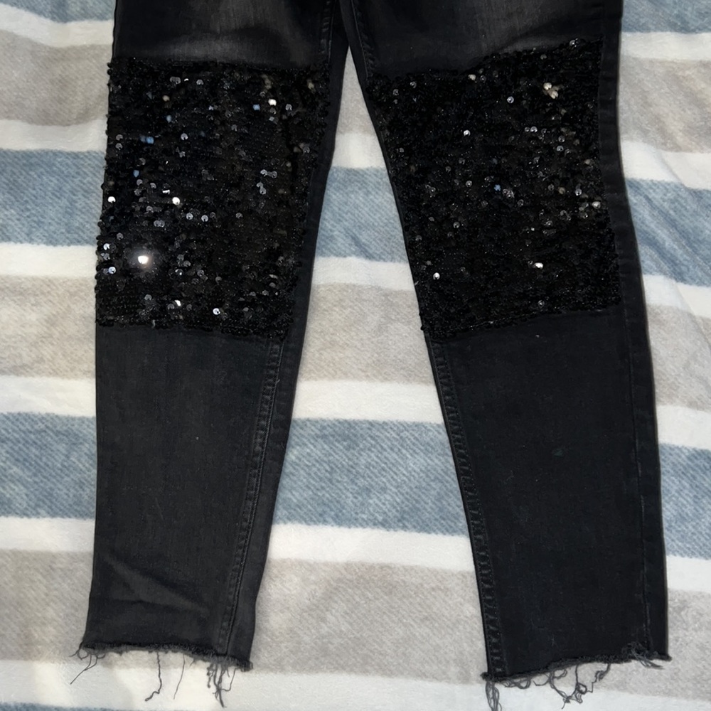 H&M high-rise black jeans - Picture 7 of 10